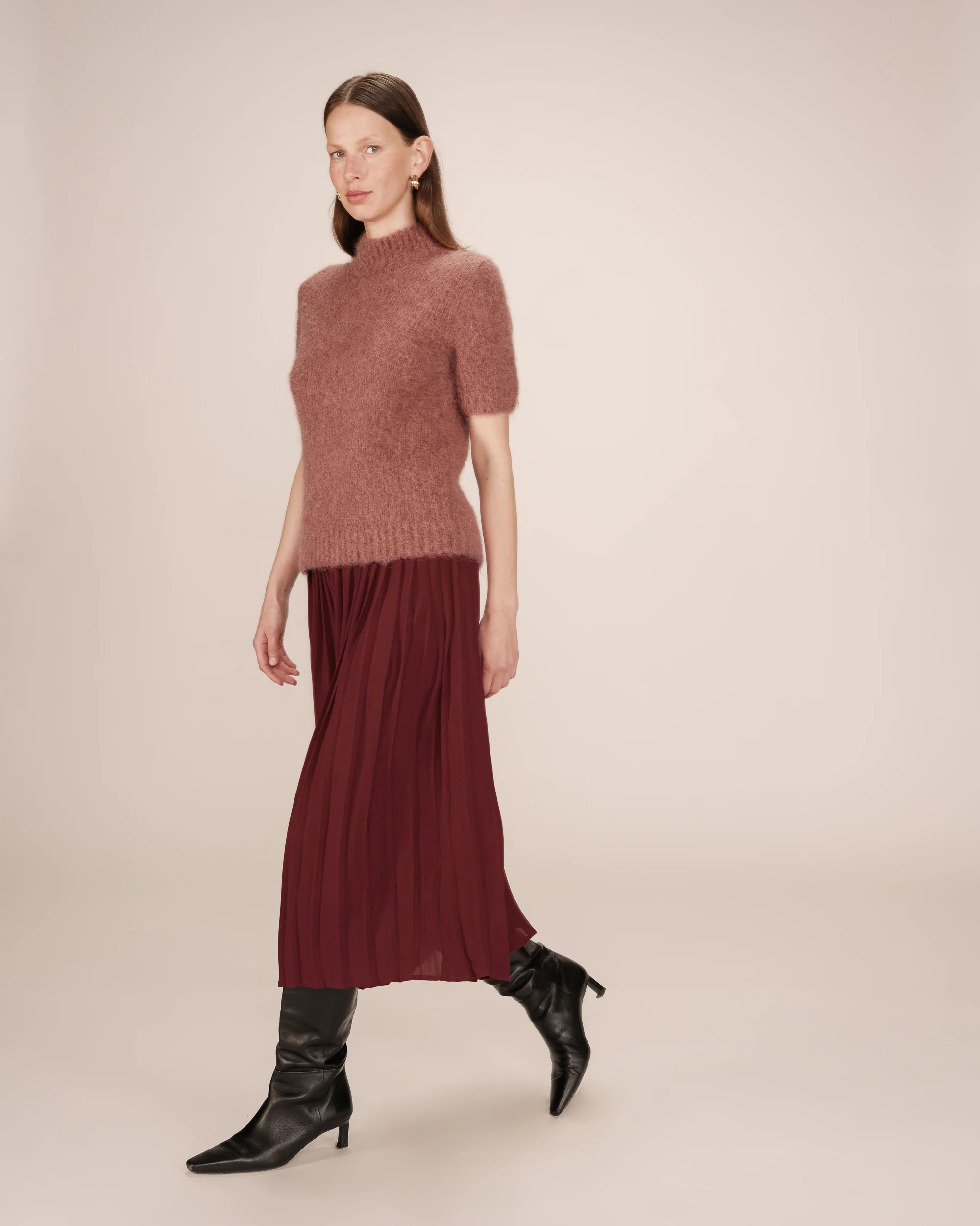 Saia Plisse Chocolate - Calças e Saias - Roupa