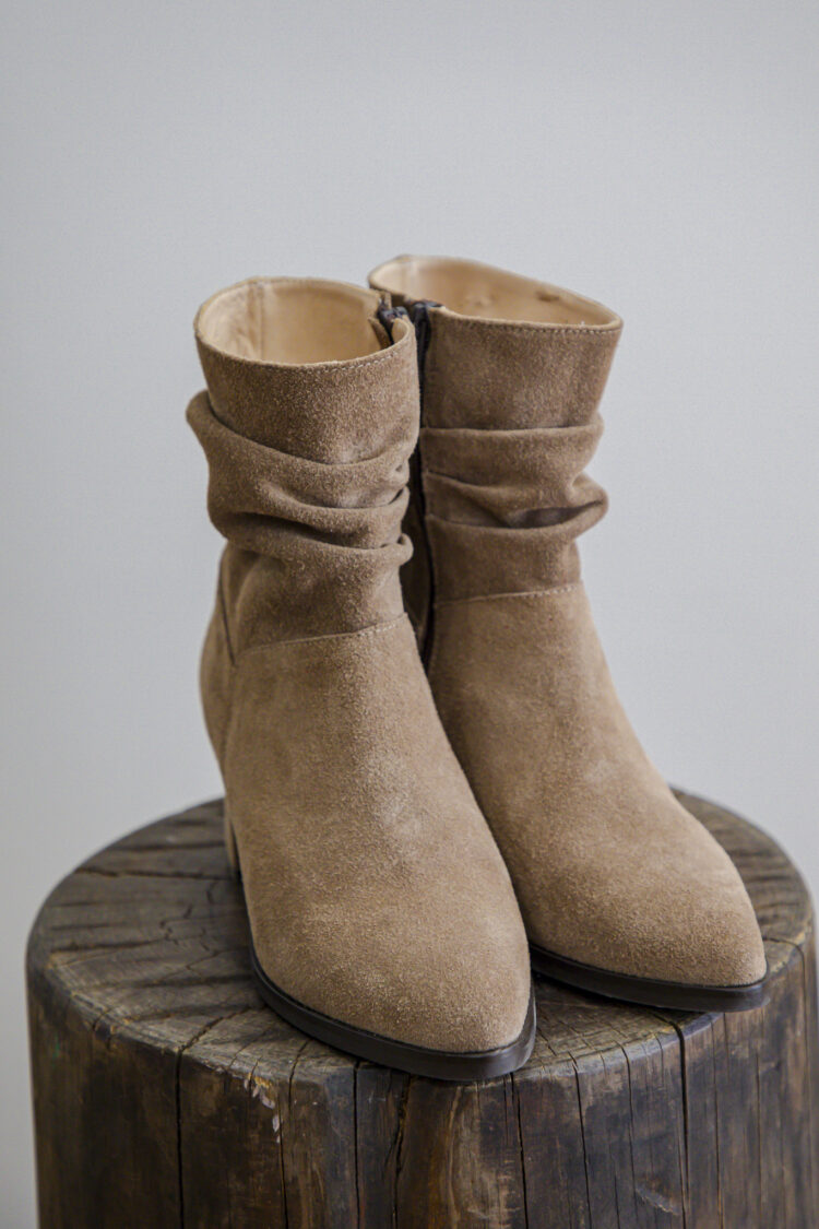 Botas de camurça - Calçado - Novidades
