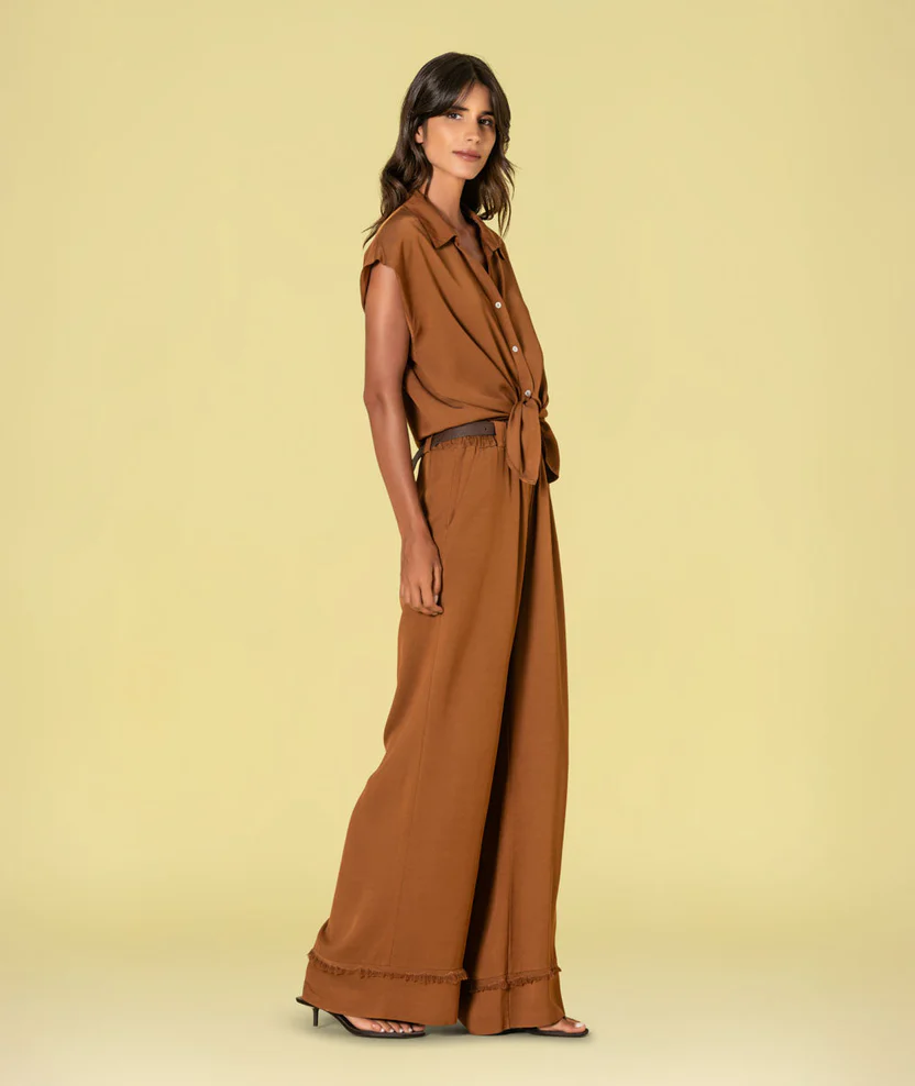 Calças largas com cinto - Calças e Saias - Roupa