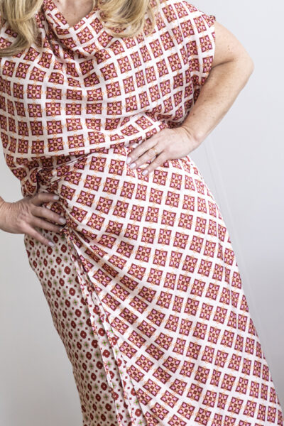 Saia Gilda - Calças e Saias - Roupa