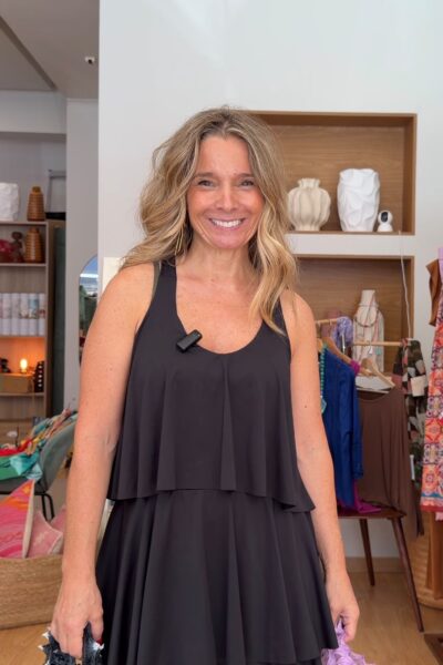 Vestido dos folhos preto - Novidades - Vestidos e Macacões