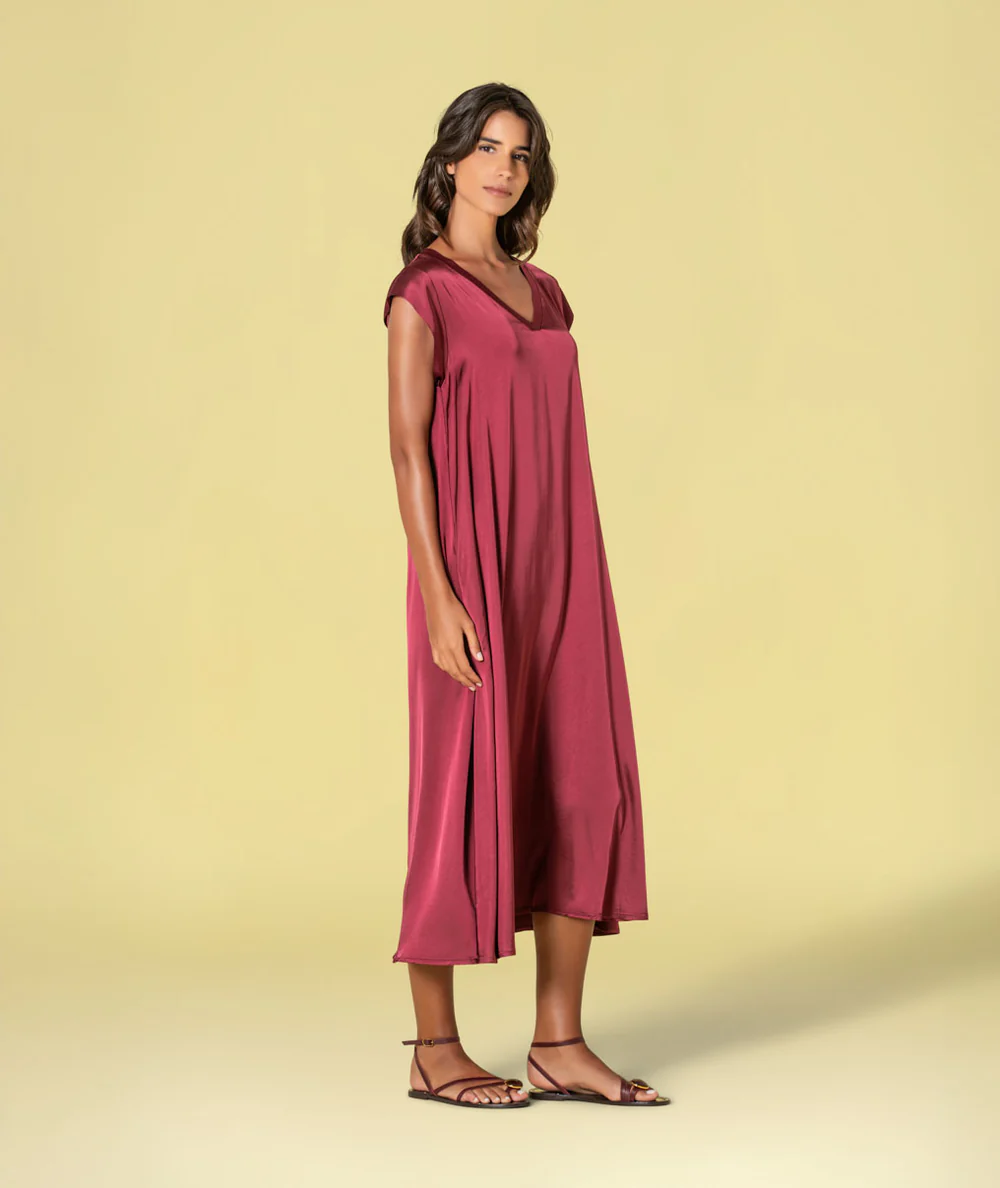 Vestido decote em v acetinado 6484 - Novidades - Vestidos e Macacões