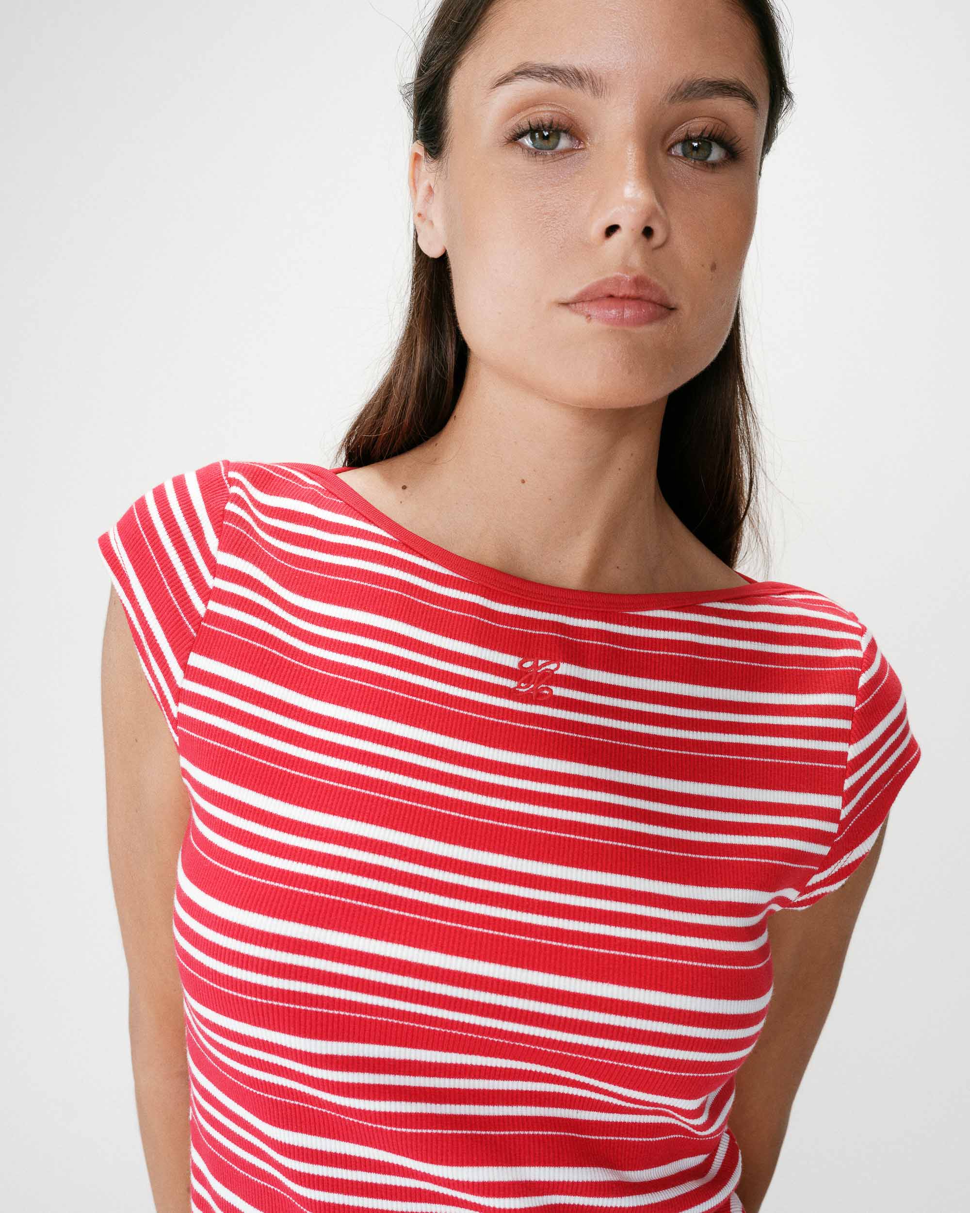 Wake t'shirt - Blusas e Camisas - Roupa