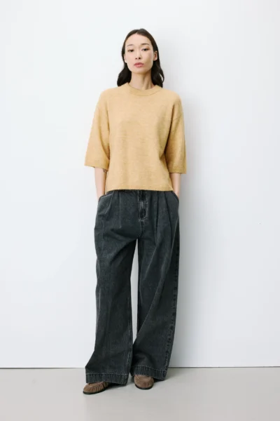 Camisola Asher ocre - Malhas e Casacos - Roupa